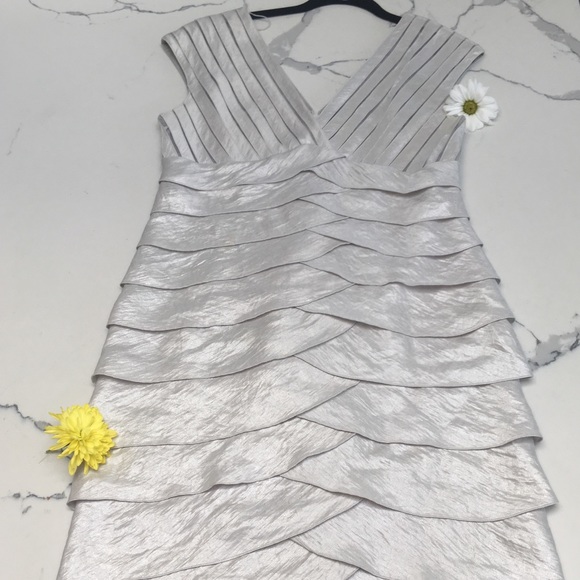 Adrianna Papell Dresses & Skirts - Adrianna Papell Silver Dress